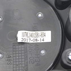 KMC XD SERIES 1079L1401SB1-H34 CENTER CAP SWATCH