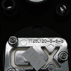 KMC XD SERIES S057L120AGB1-H34 CENTER CAP SWATCH