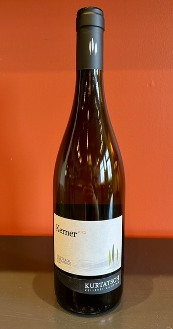 2022 Kurtatsch Alto Adige Kerne MAIN