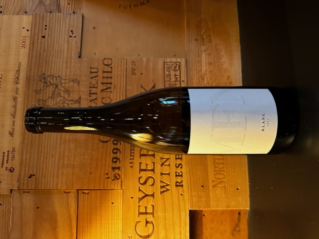 2021 My Favorite Neighbor Chardonnay THUMBNAIL